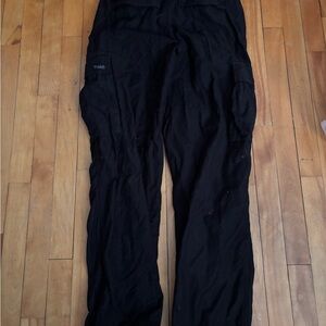 Aritzia TNA Surplus Division Supply Cargo Pants - Black - Size 2